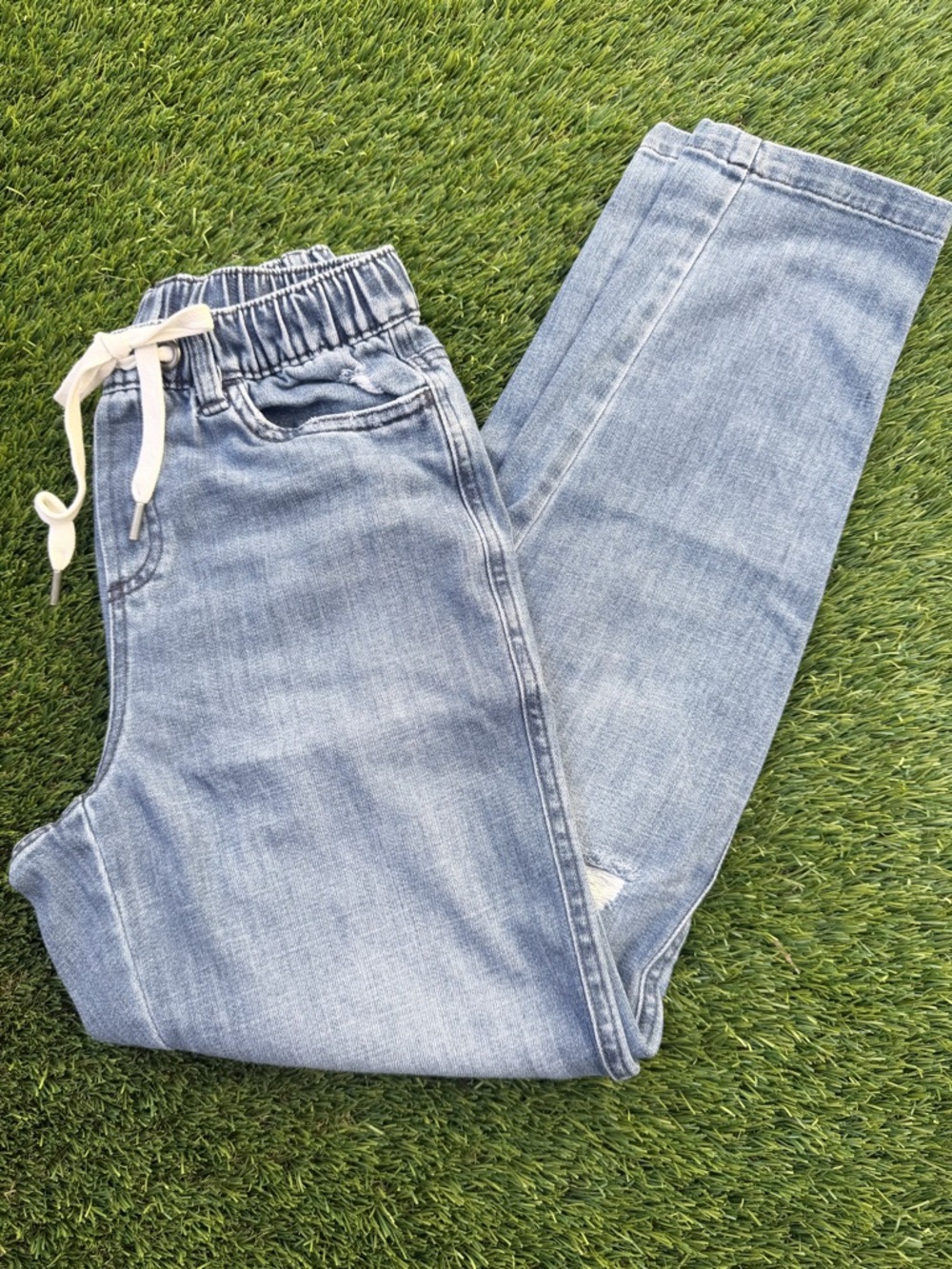 aerie light blue denim joggers with drawstring waist